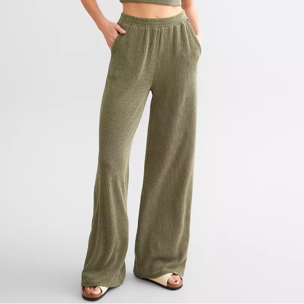 Olive Green Ribbed Knit Pant